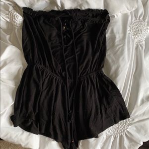 Strapless romper